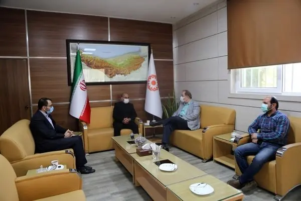 دیدار مدیر کل بهزیستی استان با قهرمان و رئیس هیئت کشتی مازندران