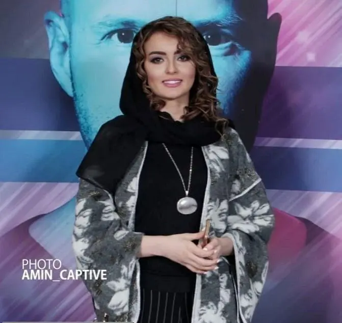 مدل عجیب شال بستن خانم بازیگر تلویزیون+عکس