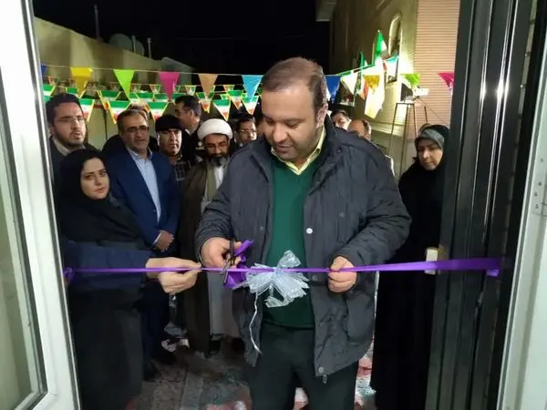 بهره برداری از آزمایشگاه آب میکروبیولوژی شرق استان در نایین