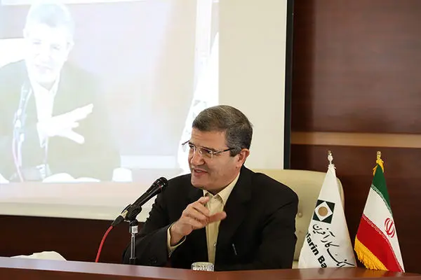 معارفه مدیر جدید سازمان و روش‌های بانک کارآفرین