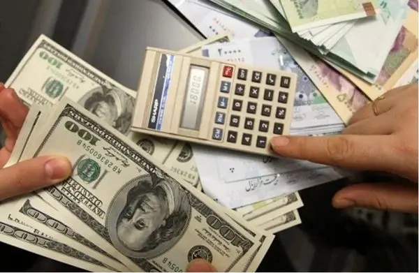 قیمت واقعی دلار 8 تا 9 هزار تومان است/بعداز 13 آبان نرخ دلار کمتر از 10 هزار تومان میشود/افزایش نرخ سود بانکی در روزهای آینده