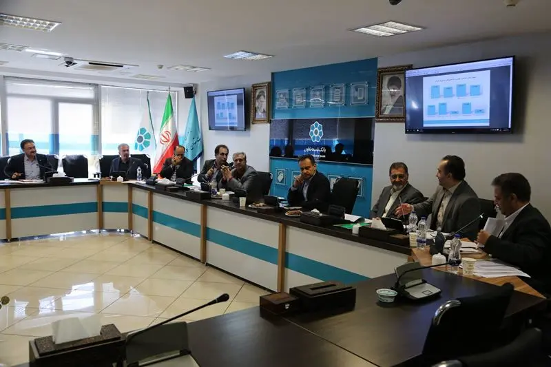 پرداخت تسهیلات به فعالان اقتصادی توسط بانک توسعه تعاون در خراسان جنوبی