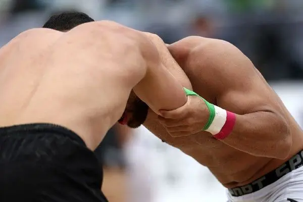 صعود نمایندگان کشتی ایران به مراحل بعدی رقابت‌ها