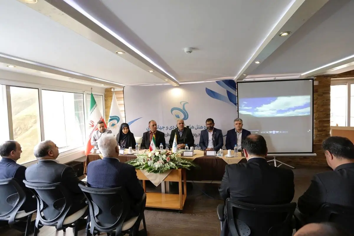 لزوم برنامه‌ریزی مجموعه ایرانگردی و جهانگردی برای سفر بازنشستگان