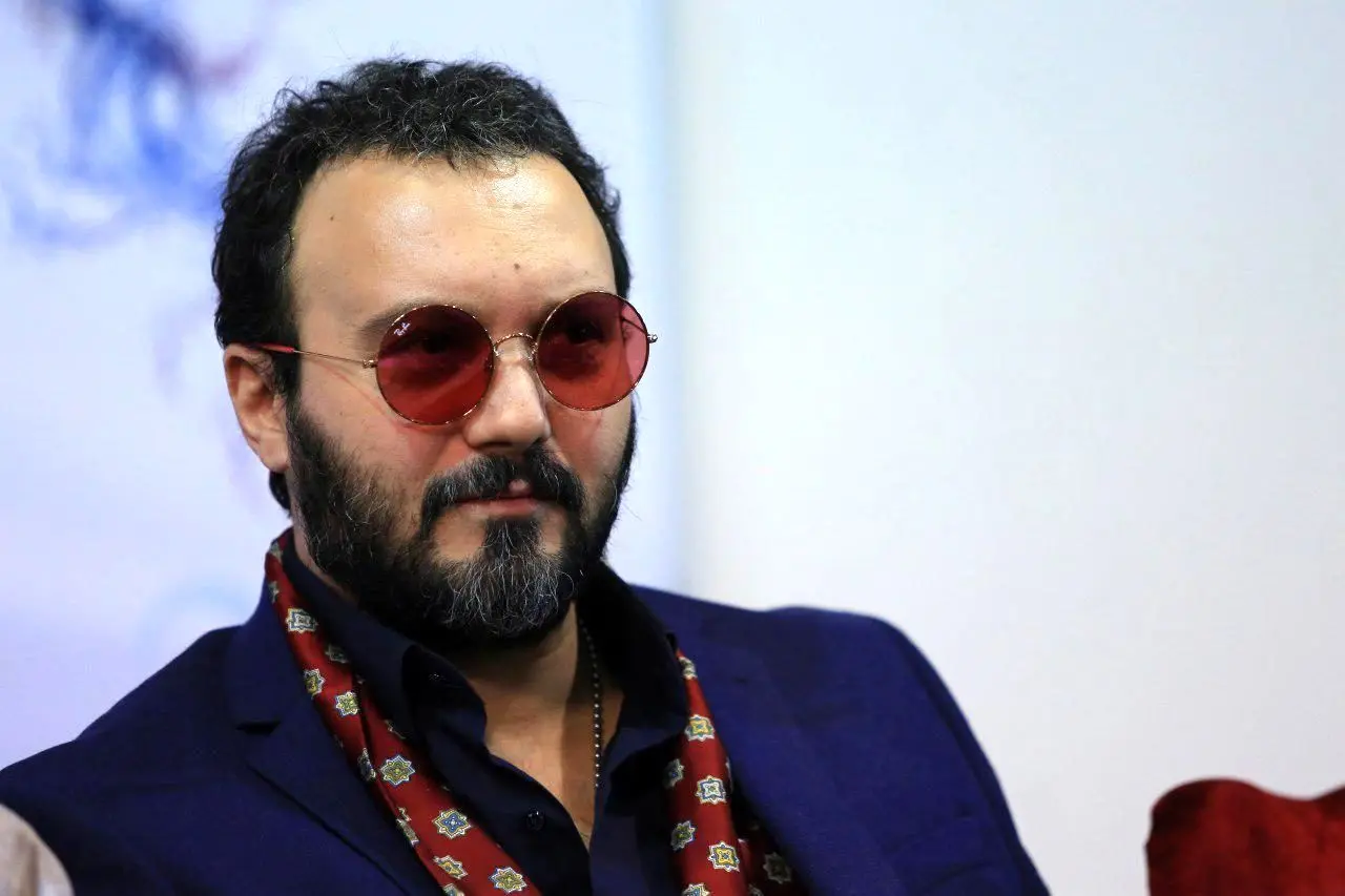 تهرانگردی شبانه بازیگر مشهور با یار عجیبش! +هکس