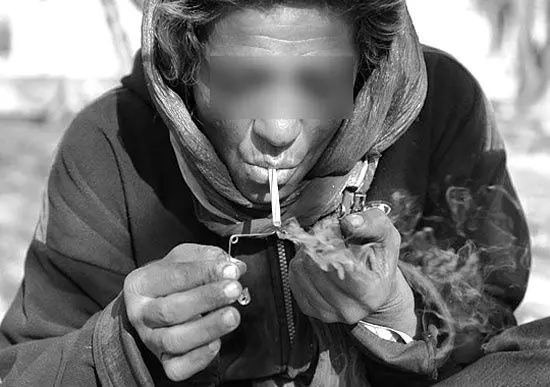 تصاویری عجیب از زنان معتاد در زندان+عکس