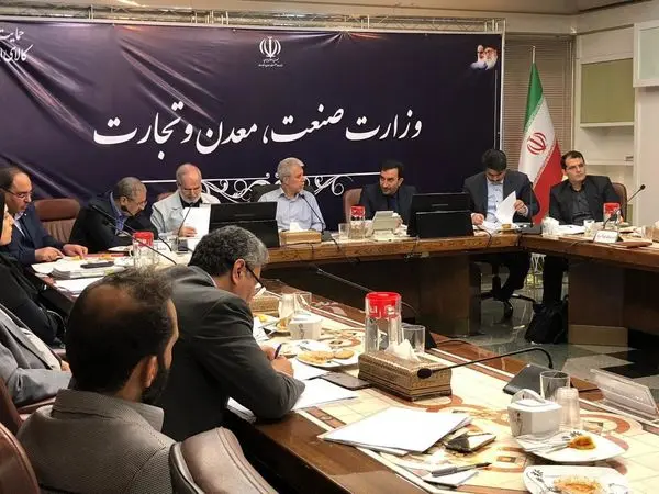 واردات تیشو و پوشک آماده برای تنظیم بازار پوشک