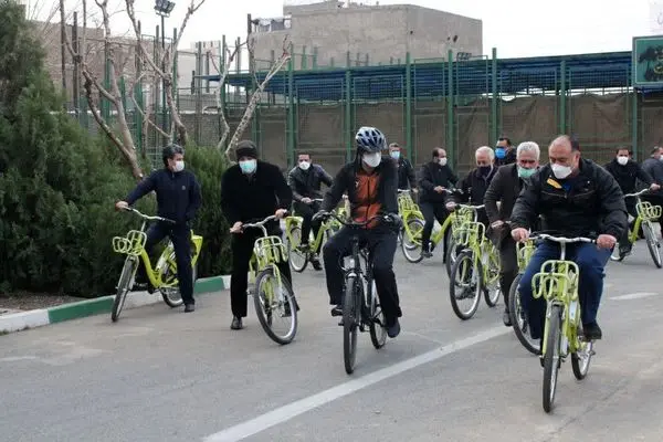 پایش میدانی شهرک شهرداری با حضور شهردار و مدیران منطقه21