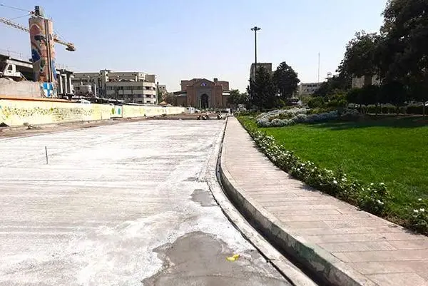 آغاز عملیات ساماندهی و ارتقای کیفی میدان امام خمینی(ره)

