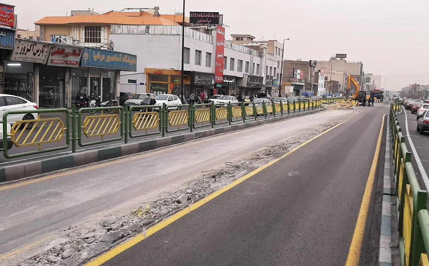  بهسازی زیرساخت خطوط بی‌آرتی خیابان دماوند در محدوده منطقه۸