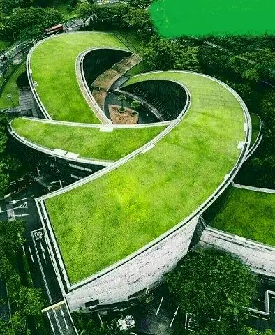 دانشگاه مشهوری که علاوه بر زیبایی ۳۲۵۰۰ دانشجو دارد!+عکس