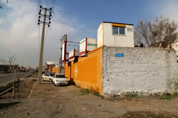 بهسازی هزار و 600 تابلوی معبر و  پلاک منازل در منطقه 15

