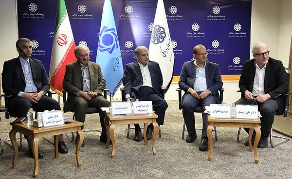 لزوم حکمرانی خوب بر مبنای شفافیت، مسئولیتپذیری، پاسخگویی و انصاف