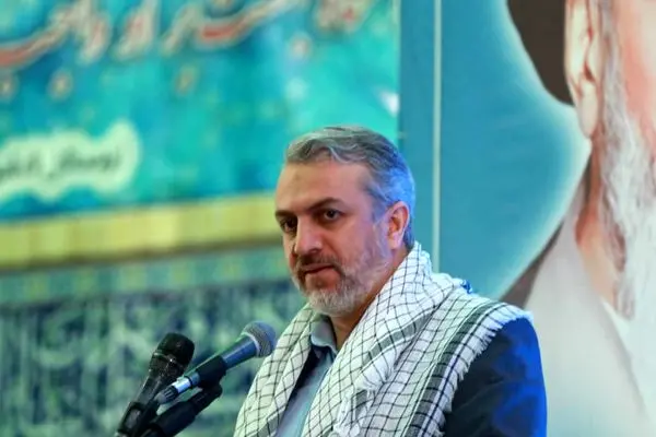 تدوین برنامه چهارساله در جهت پیشرفت و توزیع متوازن امکانات کشور