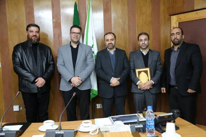 واحد گزینش مسئول انتخاب مدیران پرتلاش و خدمتگزار است