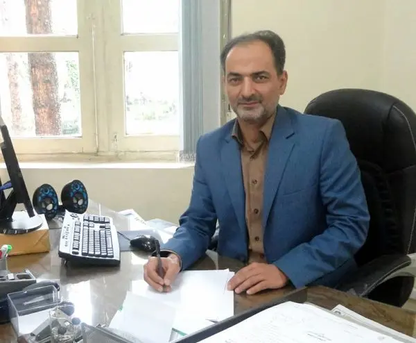 نیم هکتار از عرصه کوه نخودی با استفاده از فناوری گراوسیس درختکاری شد