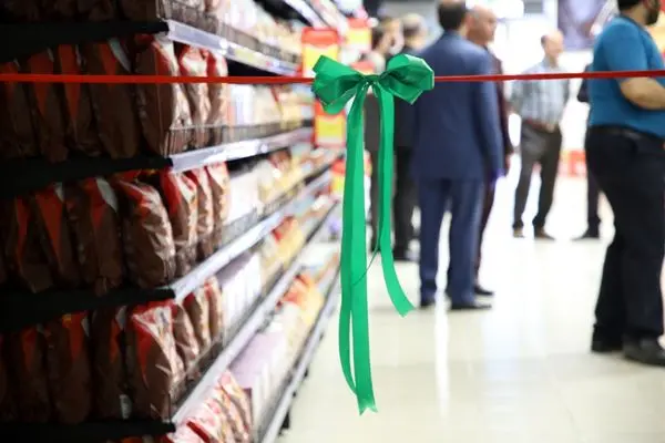 افتتاح بزرگترین شعبه فروشگاه رفاه در مجتمع لوتوس مال