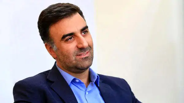 انتخاب فیلم‌های بخش نگاه نو سفارشی نبوده است