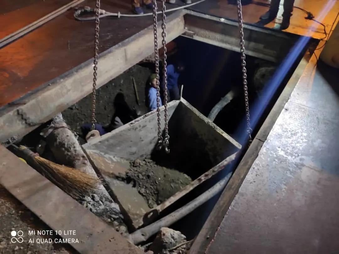 عملیات اتصال شبکه فاضلاب با روش پایپ جکینگ

