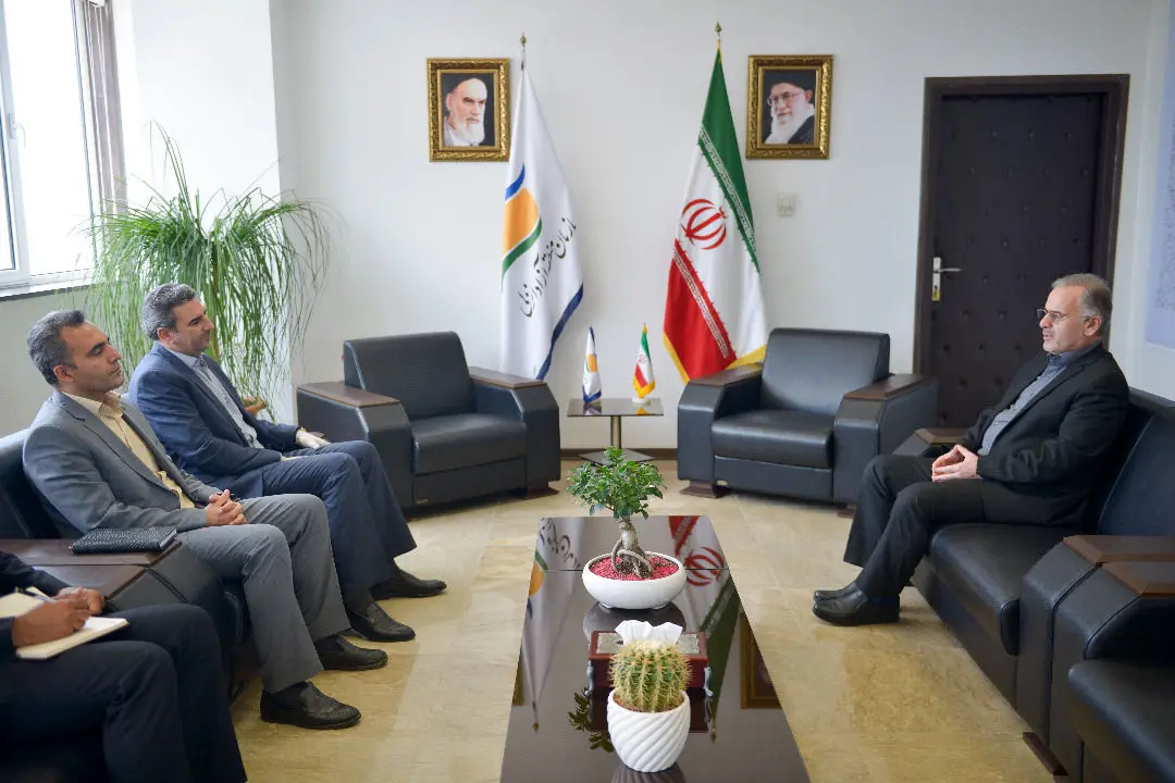 افزایش بهره وری اقتصادی کشور با اتصال راه آهن به منطقه آزاد انزلی
