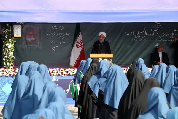 معلمان بالاترین و مهمترین رکن کشور هستند