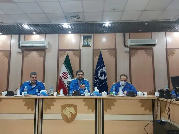 به روزآوری تعهدات معوق ایرانخودرو تا شهریور