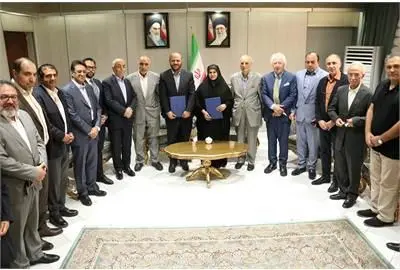 توسعه کسب‌وکار‌ها و اشتغال پایدار بافندگان حوزه فرش در قالب تعاونی‌ها