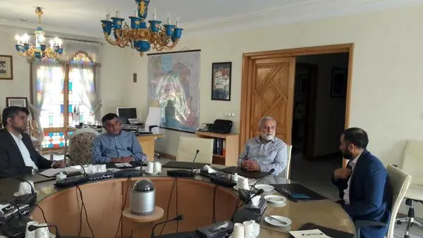 آمادگی بنیاد ایران شناسی برای همکاری با مترو تهران در جهت ترویج فرهنگ ایرانی اسلامی