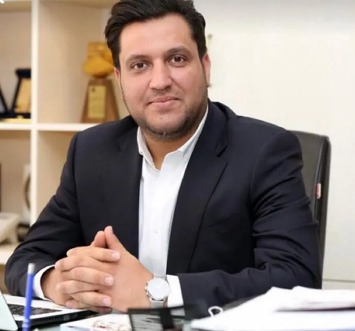 خبرنگاران و چکامه سرایان کهکشان آگاهی

