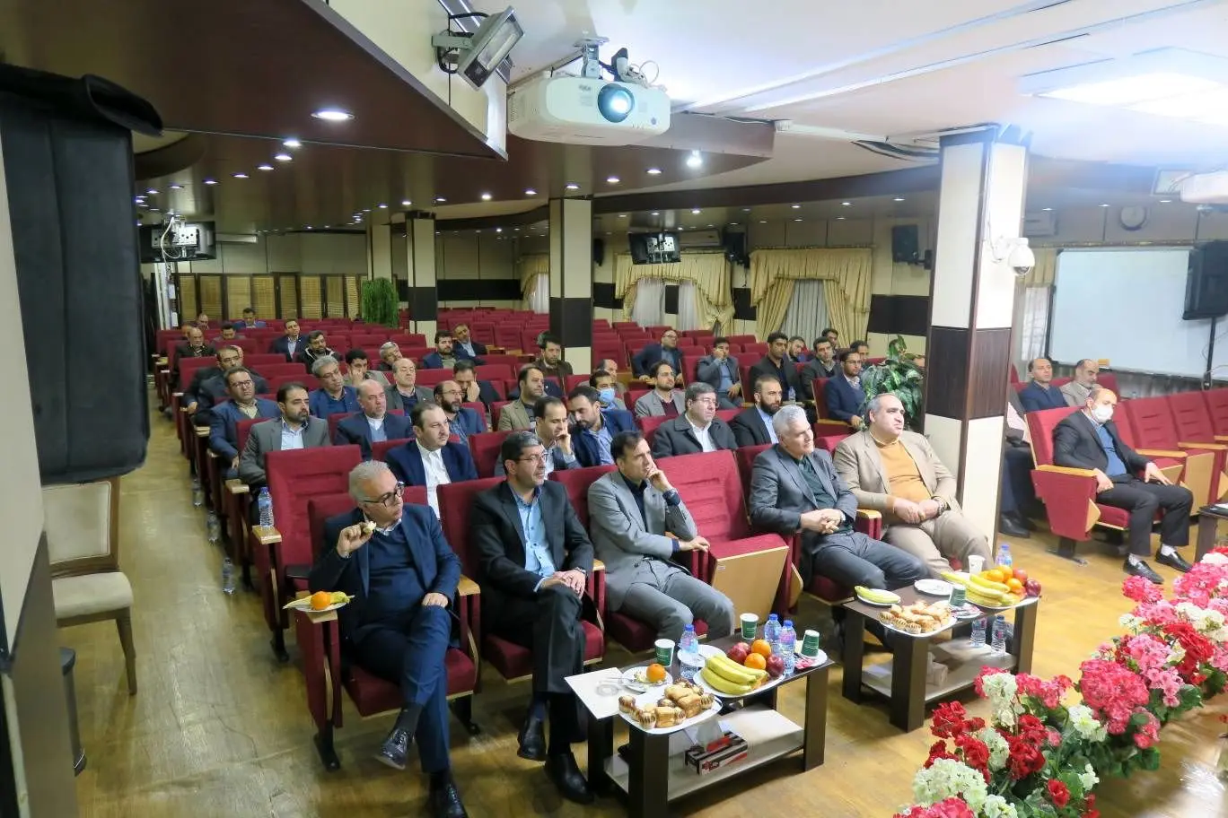 با حضور بهزاد شیری مدیرعامل، گردهمایی مسئولان امور حراست پست بانک ایران برگزار شد