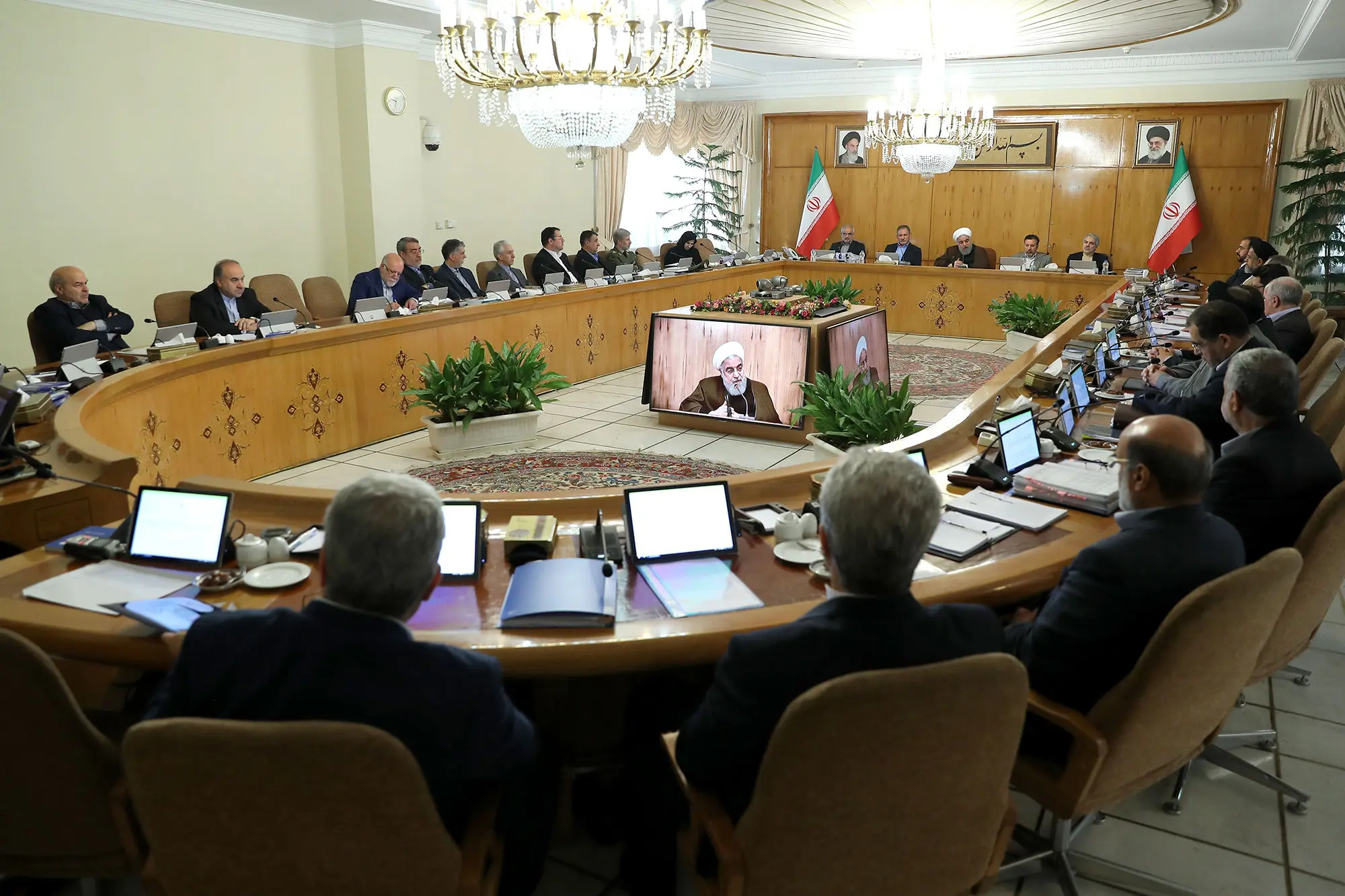 رأی اعتماد هیئت وزیران به استانداران منتخب البرز، تهران و سمنان