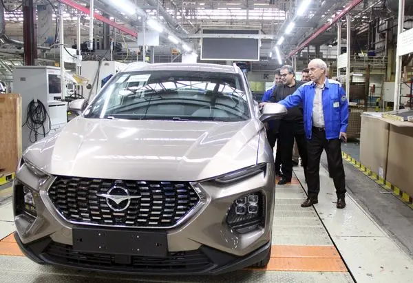 افزایش رضایت مشتریان با تحویل حضوری ایرانخودرو