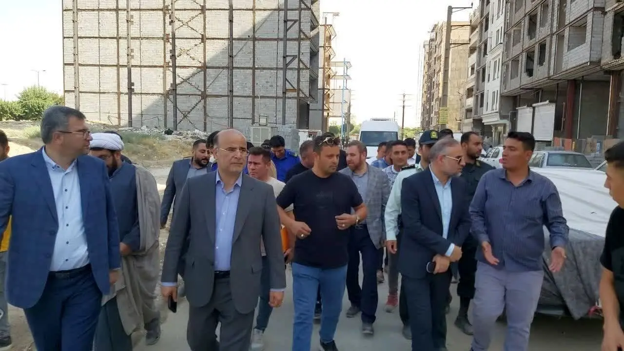 بازدید معاون حقوق عامه دادستان کل کشور و عضو شورای اسلامی شهر تهران از تخلفات ساختمانی منطقه 19

