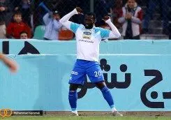 گونسالوس صد و دهمین گلزن استقلال در لیگ برتر