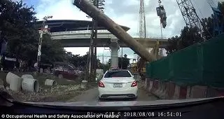 خوششانسی سرنشینان خودرو بنز در نجات از مرگ + عکس