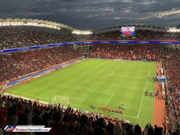 ادای احترام بازیکنان کاشیما به هواداران پرسپولیس + عکس