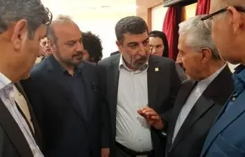 تقدیر وزیر علوم از عملکرد بانک تجارت
