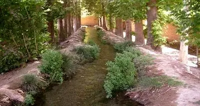 ۳۰رشته قنات در استان مرکزی تا پایان سال جاری لایروبی می‌شود