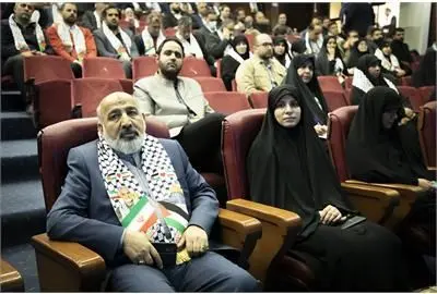 کانون و محور شکل گیری گفتمان مقاومت، خانواده است

