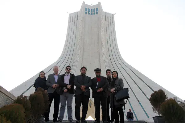 اجرای ویژه برنامه های شهرداری تهران در برج آزادی

