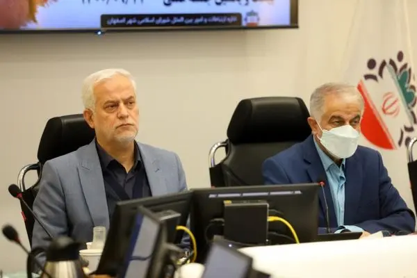 صنعت بیشترین سهم را در آلودگی هوای اصفهان دارد