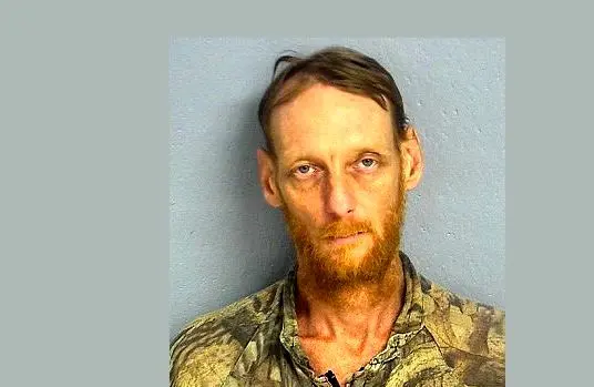 
پدر ایدزی کودک 9 ساله اش را آلوده کرد !+عکس
