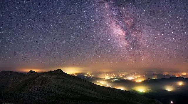 رصد ۱۱۰ جرم آسمانی در شامگاه امشب/کاشان میزبان ۲۰ تیم نجومی
