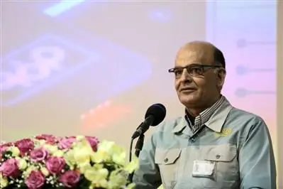 فولاد مبارکه تا ریشه‌کنی کامل کرونا در کنار مردم خواهد بود