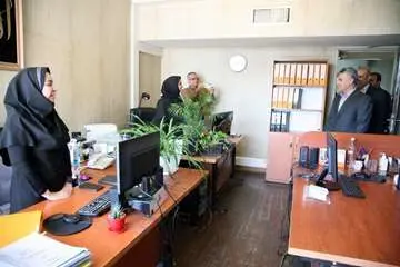 دیدار نوروزی مهندس حیدری مدیر عامل نفت مرکزی با کارکنان ستادی/بخش دوم

