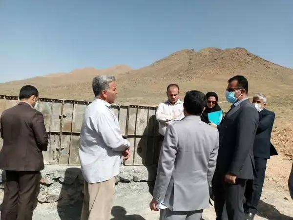 بازدید رئیس سازمان مدیریت برنامه ریزی استان مرکزی از پروژه آبرسانی در شهرستان خنداب

