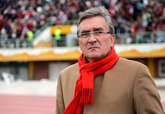 انگیزه ذوب آهن برای نایب قهرمانی کار ما را سخت میکند