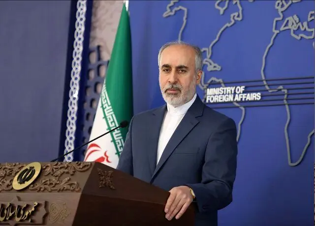 ایران در مسیر مقابله با تروریسم از هیچ کس اجازه نخواهد گرفت


