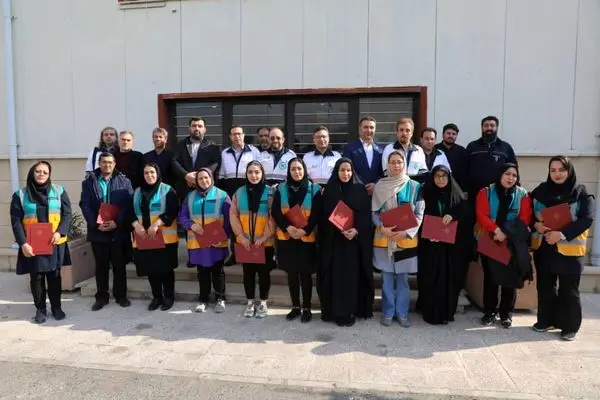 گروه های دوام پای کار مردم و در صفوف اول خدمت رسانی در زمان بحران ها هستند