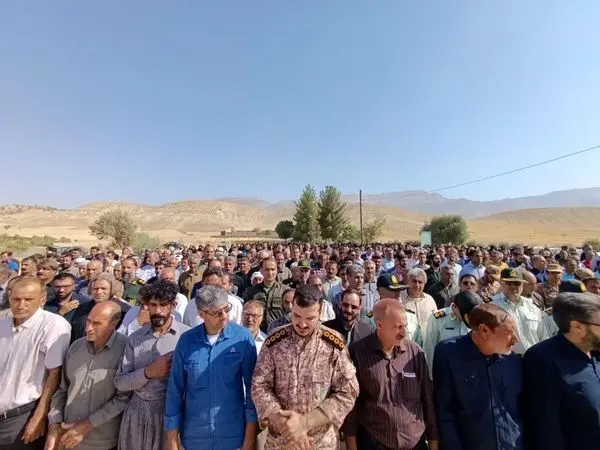 پرچم غیرت بر بلندای ایمان؛ ملکشاهی در شکوه بدرقه شهید معظم «علی‌احمد جمشاهی»

